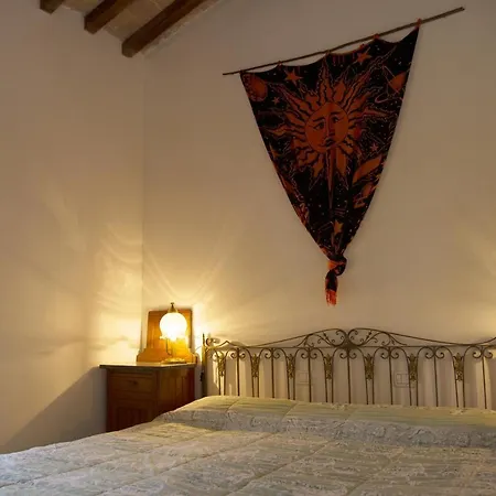 فندق مبيت وإفطار Boscovecchio 3*